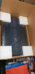 Ps4 pro 2tb 500 million limited edition rare! NIEUW, Spelcomputers en Games, Spelcomputers | Sony PlayStation 4, Ophalen of Verzenden