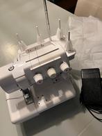 Te koop Babycoverlock BLCS-2, Ophalen, Zo goed als nieuw, Naaimachine, Overige merken