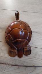 Sieradendoos van hout en gelakt in de vorm van een schildpad, Sieradendoosje, Gebruikt, Ophalen of Verzenden