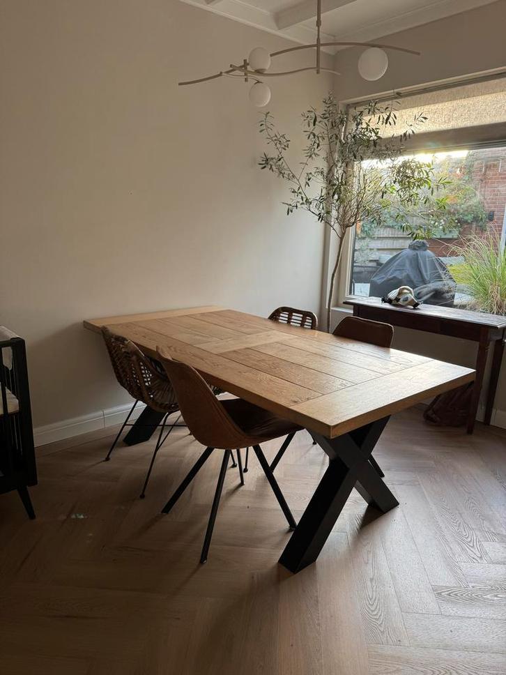 Massief Houten Tafel - Prachtig!, Huis en Inrichting, Tafels | Eettafels, Gebruikt, 100 tot 150 cm, 150 tot 200 cm, Vijf personen of meer