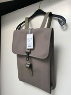 Nieuwe rains tas rugzak bruin taupe unisex, Sieraden, Tassen en Uiterlijk, Tassen | Damestassen, Ophalen of Verzenden, Nieuw, Bruin