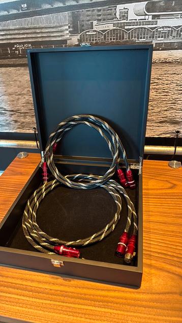 Vincent XLR kabels 2sets 1.10m & 1.5m beschikbaar voor biedingen