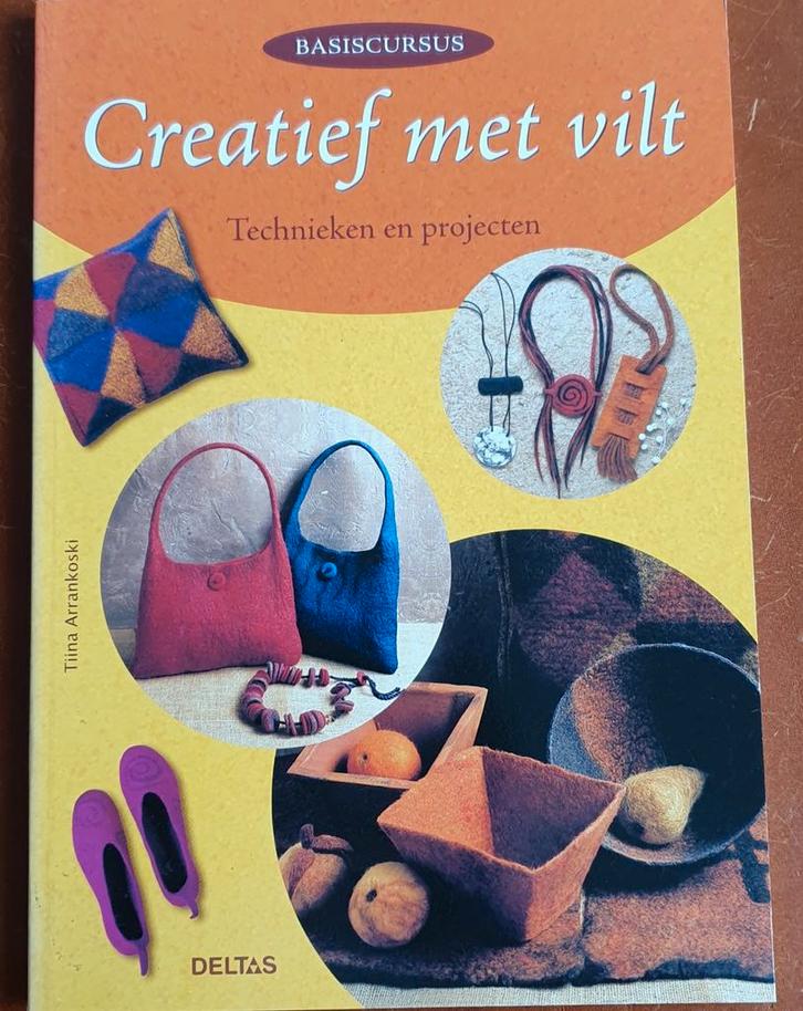 T. Arrankoski - Creatief met vilt, Boeken, Hobby en Vrije tijd, Zo goed als nieuw, Tekenen en Schilderen, Ophalen of Verzenden