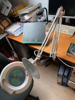 Loeplamp met tafelklem, Hobby en Vrije tijd, Vergrootglazen, Loepen en Loeplampen, Ophalen of Verzenden, Gebruikt, Loeplamp
