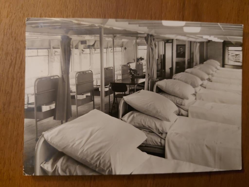 Oude ansichtkaart Rode Kruis Hospitaalschip J. Henry Dunant, Ophalen of Verzenden, 1940 tot 1960, Gelopen, Noord-Holland