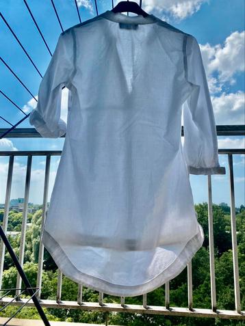 Leuke schattige gewichtloos blouse in maat 38 van Vero Moda beschikbaar voor biedingen