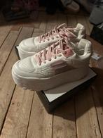 Bershka, Ophalen of Verzenden, Zo goed als nieuw, Zwart, Sneakers of Gympen