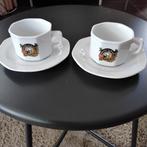 2 Vintage kop en schotel Douwe Egberts anno 1753, Ophalen of Verzenden, Zo goed als nieuw, Overige stijlen, Kop(pen) en/of Schotel(s)
