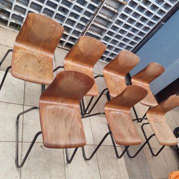 Vintage Schoolstoelen / Stapelstoelen - Set van 6 beschikbaar voor biedingen