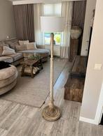 Houten sobere vloerlamp sober hoffz Aura cilinder lampenkap, Huis en Inrichting, Lampen | Vloerlampen, Ophalen of Verzenden, Zo goed als nieuw