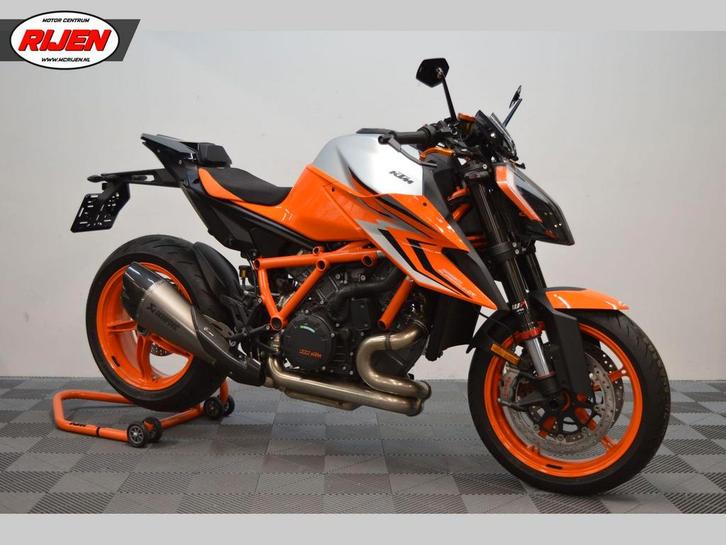 KTM 1290 SUPER DUKE R (bj 2023), Motoren, Motoren | KTM, Bedrijf, Naked bike, 2 cilinders, Motorrijbewijs A