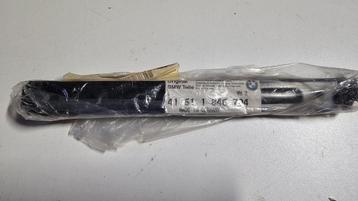 Motorkap scharnier support arm set NOS BMW 3 / 5 serie E21 E beschikbaar voor biedingen