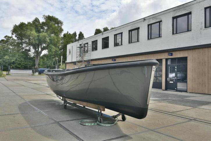 Escape 750 RSQ (luxe sloep), Watersport en Boten, Sloepen, Zo goed als nieuw, 10 tot 30 pk, 6 meter of meer, Binnenboordmotor