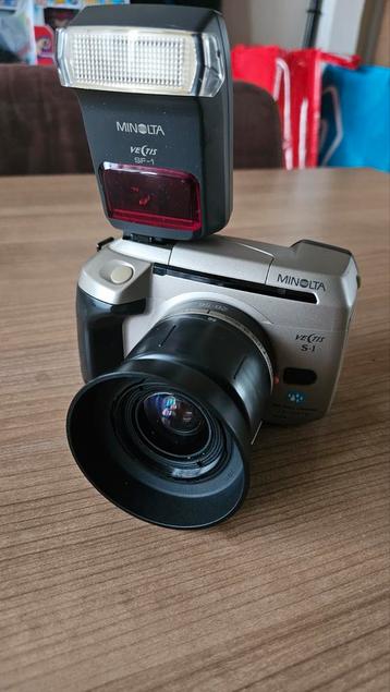 Minolta Vectis S-1 camera, 28-56mm lens- SF-1 flitser beschikbaar voor biedingen