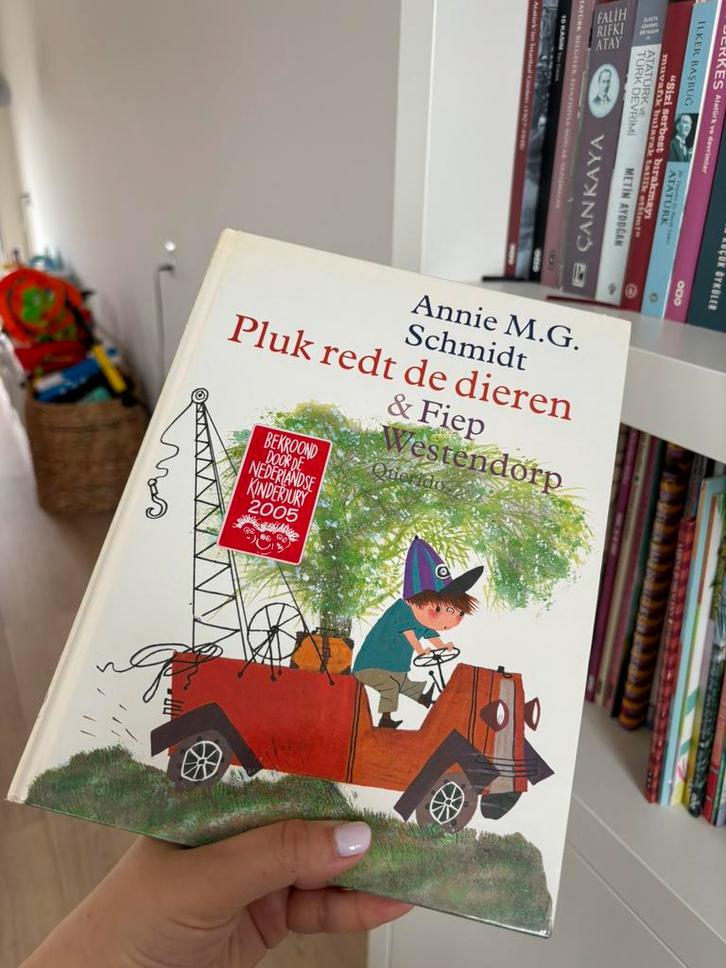 Pluk redt de dieren – Annie M.G. Schmidt & Fiep Westendorp, Boeken, Kinderboeken | Kleuters, Gelezen, Fictie algemeen, Ophalen of Verzenden