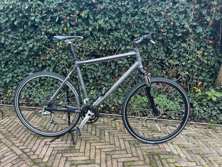 Heren fiets / cross hybride merk Cube, Fietsen en Brommers, Fietsen | Heren | Sportfietsen en Toerfietsen, Gebruikt, Overige merken