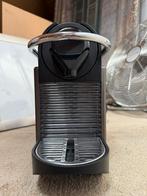 Nespresso koffiemachine, Gebruikt, Koffiemachine, Ophalen of Verzenden, Koffiepads en cups