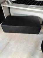 Zwarte crocoprint poef, Ophalen, Kunststof, 100 tot 125 cm, Zo goed als nieuw