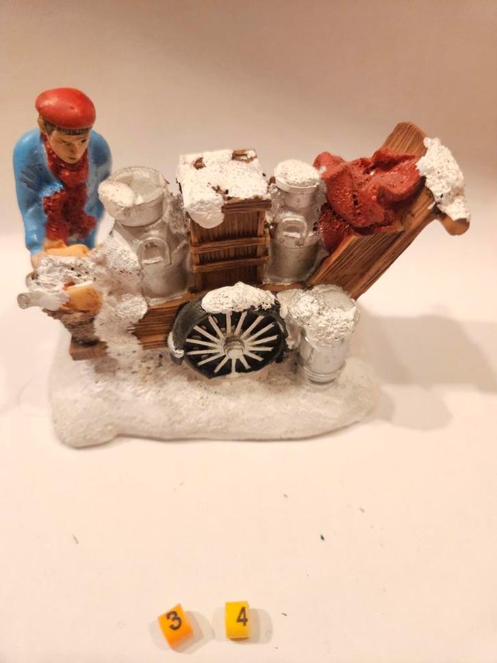 Typisch Hollands Kerstdorp poppetjes Figuurtjes Lemax, Diversen, Kerst, Zo goed als nieuw, Ophalen