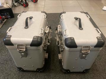 Touratech Zega Pro zijkoffers panniers 36 liter beschikbaar voor biedingen