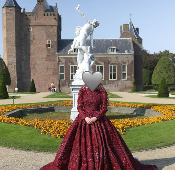 Prachtige Henna Jurk, Kleding | Dames, Jurken, Zo goed als nieuw, Maat 38/40 (M), Rood, Onder de knie, Ophalen of Verzenden