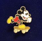 Gouden origineel Mickey Mouse Speldje, Ophalen of Verzenden, Nieuw, Figuurtje, Speldje of Pin