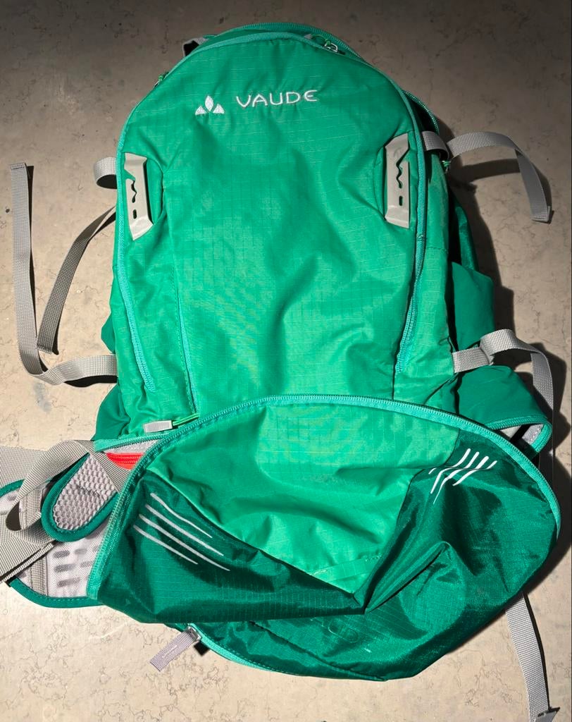 Groene Vaude rugzak voor bike packing 30+5 liter, Overige merken, Gebruikt, Minder dan 30 cm, Ophalen of Verzenden