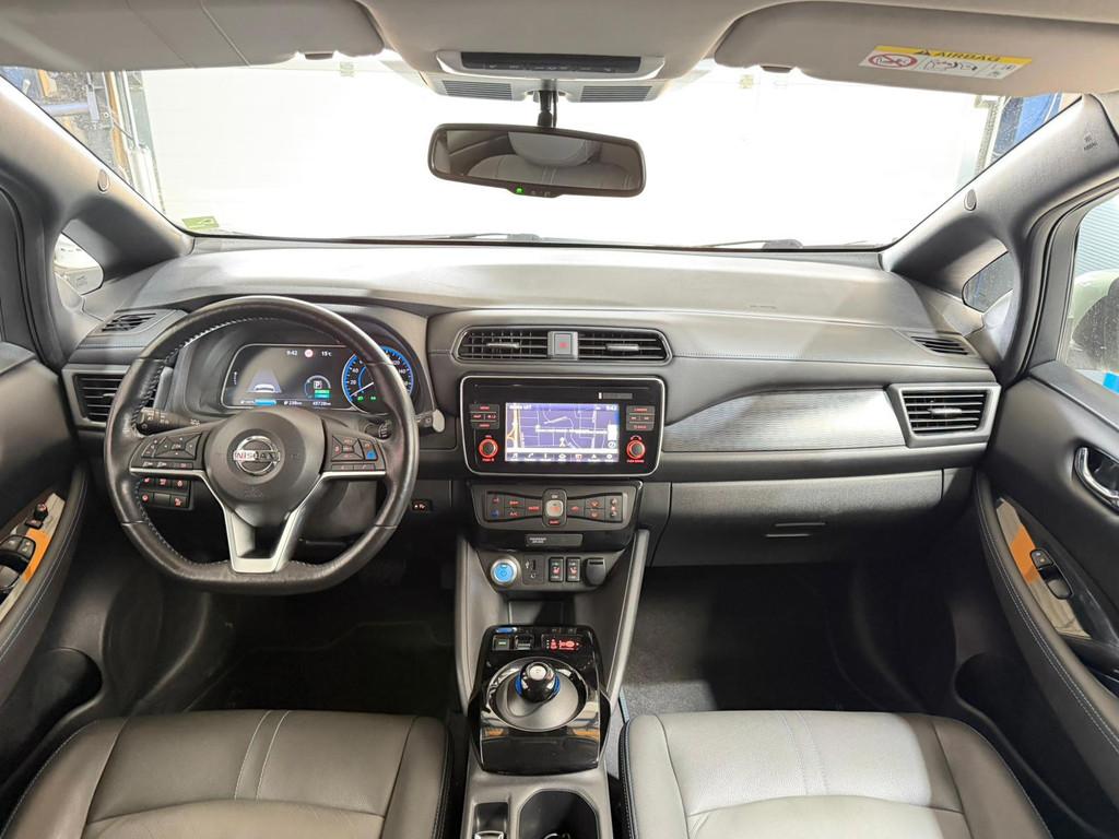 Nissan LEAF 2.ZERO EDITION 40 kWh|LEER|360 CAMER|NL AUTO &NA, Gebruikt, Zwart, 150 pk, 378 km