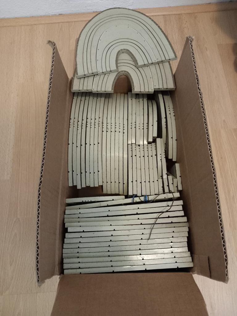 Faller ams baandelen met bruine randen, Ophalen of Verzenden, Elektrisch, Overige merken