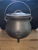 Gietijzeren heksenketel met pentagram., Ophalen, Gebruikt