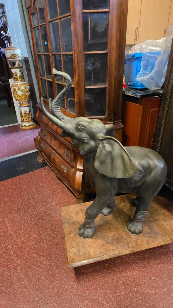 Groot bronzen olifant beeld op marmeren plaat, 120 cm, Ophalen