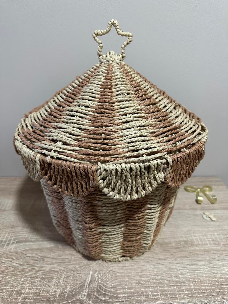 Mand, Ophalen of Verzenden, Zo goed als nieuw, Rond, Riet