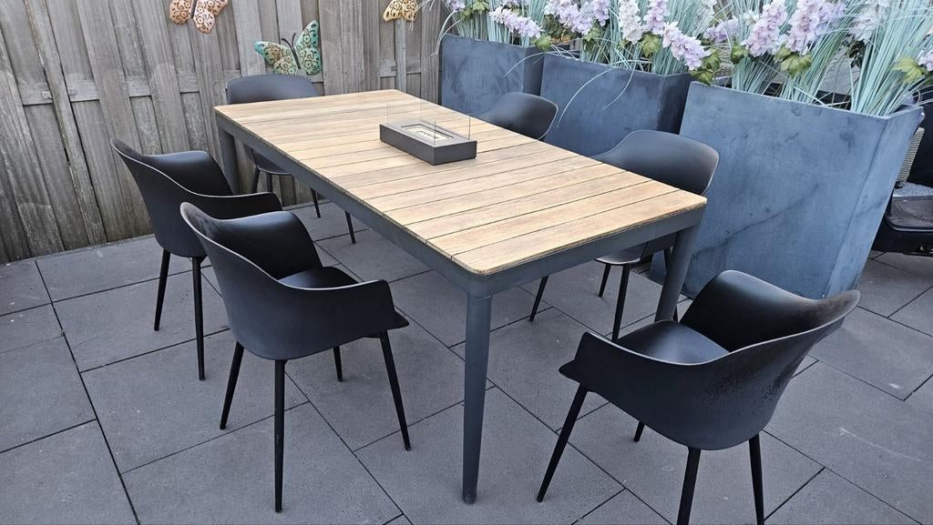 Leuke 6 persoons tuinset/tuintafel /6 tuinstoelen, Ophalen, Gebruikt