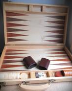Backgammon in houten bewaarkoffer is ook speelveld~Compleet, Een of twee spelers, Ophalen of Verzenden, Zo goed als nieuw