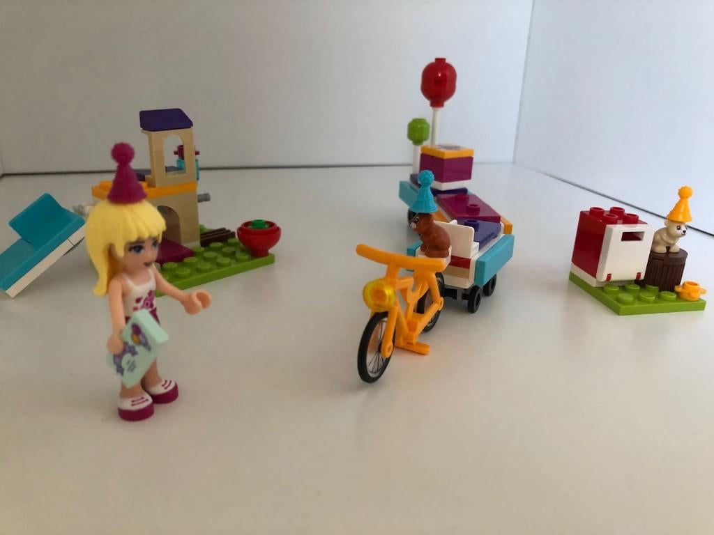 Lego Friends : Feesttrein 41111, Lego, Friends, Ophalen of Verzenden, Zo goed als nieuw