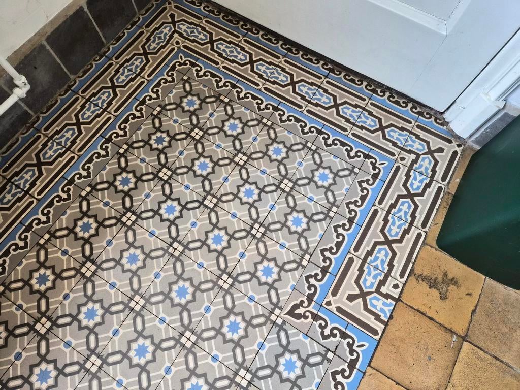 Originele antieke patroontegels / cementtegels – ca. 17 m² –, Doe-het-zelf en Verbouw, Tegels, Ophalen, Overige materialen, Gebruikt