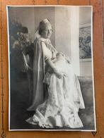 1938 Prinses Juliana met prinses Beatrix, Ophalen of Verzenden, 1920 tot 1940, Ongelopen, Sterren en Beroemdheden