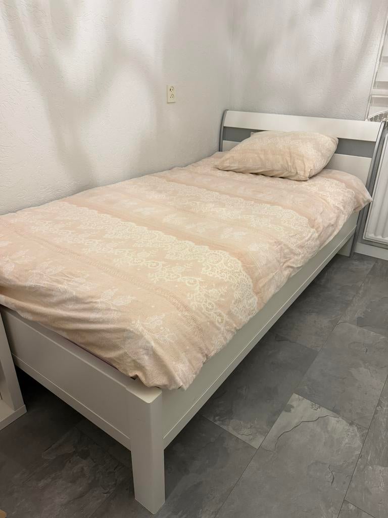Eenpersoonbed breedte 100 lengte 200 cm, 100 cm, Eenpersoons, Wit, Ophalen of Verzenden