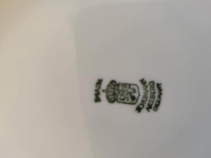 6 Schumann Arzberg Germany borden - 3 plat, 3 diep, Huis en Inrichting, Keuken | Servies, Gebruikt, Bord(en), Effen, Porselein