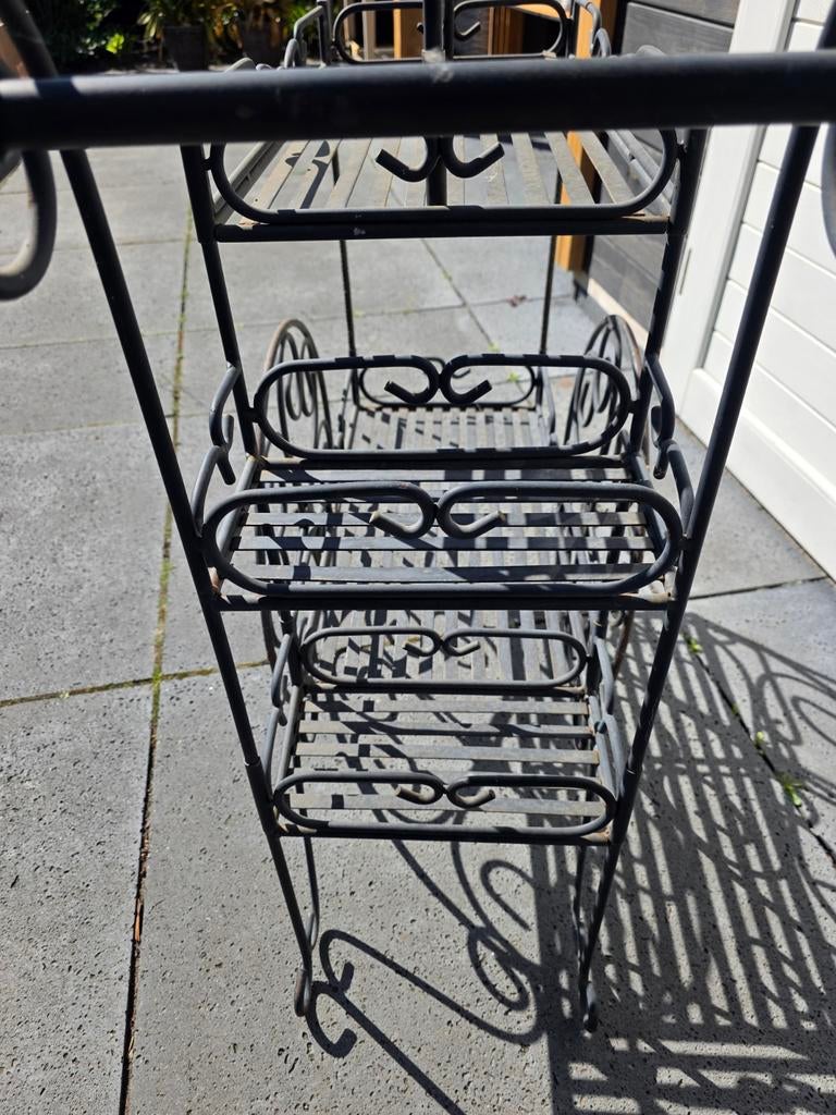 SERVEERWAGENTJE / VERKOOPWAGENTJE, Ophalen, Gebruikt, 25 flessen of meer, Metaal