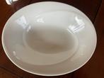 Wedgwood solar shape 225 / ovale serveerschaal 25.7 x 20.6, Huis en Inrichting, Keuken | Servies, Ophalen of Verzenden, Overige stijlen