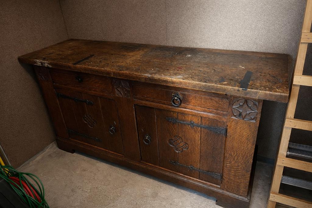 Robuust massief eiken dressoir (100 jaar oud), Ophalen, Gebruikt, Met deur(en), 150 tot 200 cm