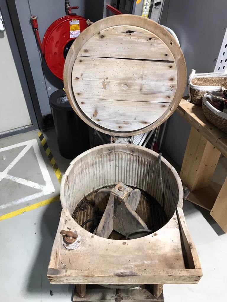 Antieke decoratieve wasmachine, Antiek en Kunst, Ophalen of Verzenden