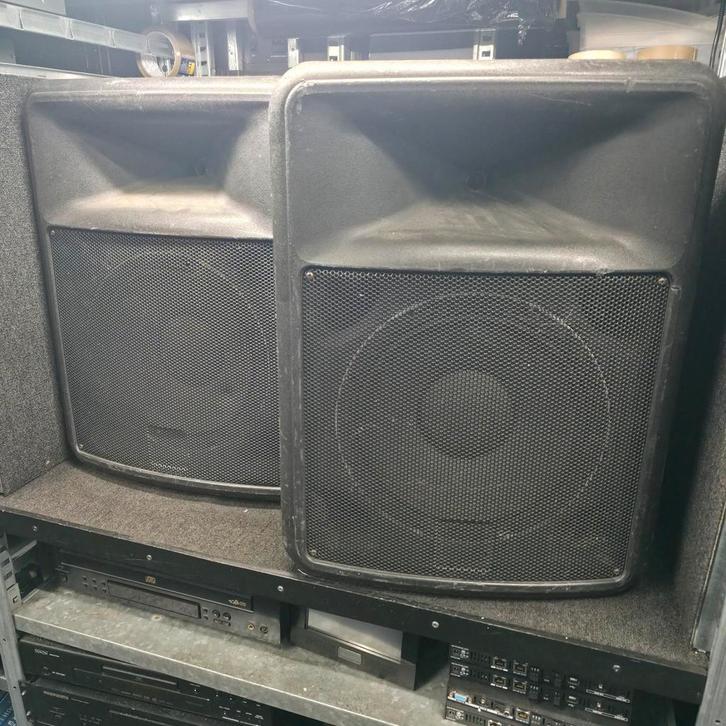 PEAVEY  impuls    speakers  300  watt, Audio, Tv en Foto, Luidsprekers, Front, Rear of Stereo speakers, 120 watt of meer, Overige merken