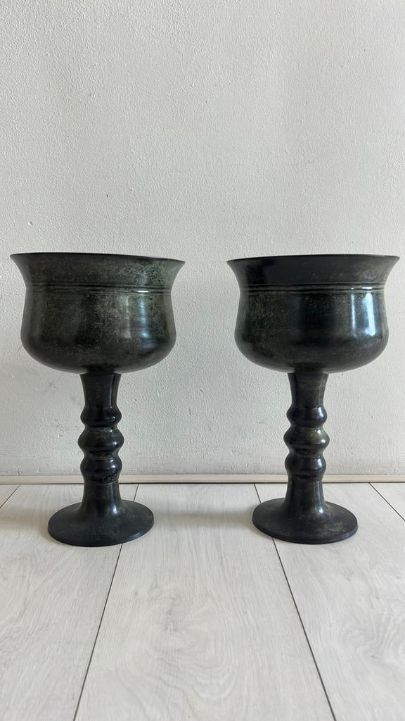 Franse vazen 2 stuks, Huis en Inrichting, Woonaccessoires | Kandelaars en Kaarsen, Ophalen, Zo goed als nieuw, Overige materialen