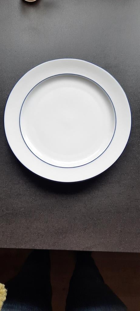 Gezocht, borden Winterling Bavaria, Huis en Inrichting, Keuken | Servies, Ophalen of Verzenden, Porselein, Overige stijlen, Bord(en)