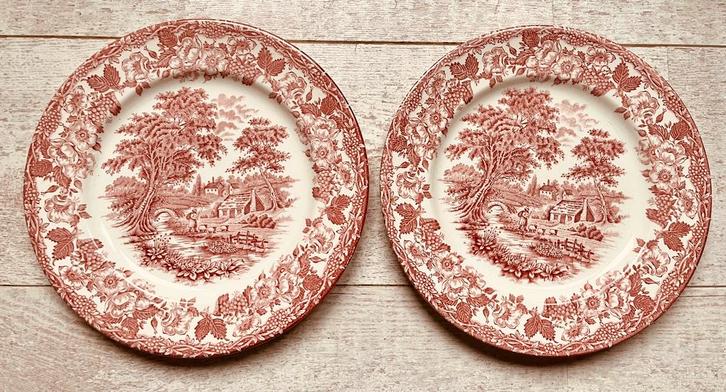 Vintage Borden - English Ironstone Tableware - EIT Ltd., Huis en Inrichting, Keuken | Servies, Zo goed als nieuw, Bord(en), Overige stijlen
