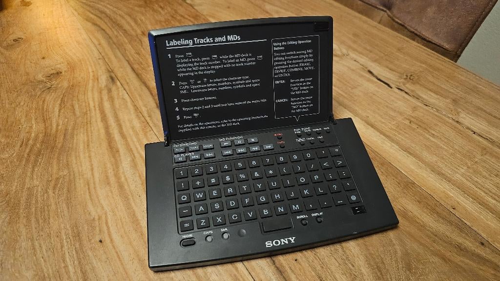 Sony RM-D11P, Ophalen of Verzenden, Zo goed als nieuw, Origineel