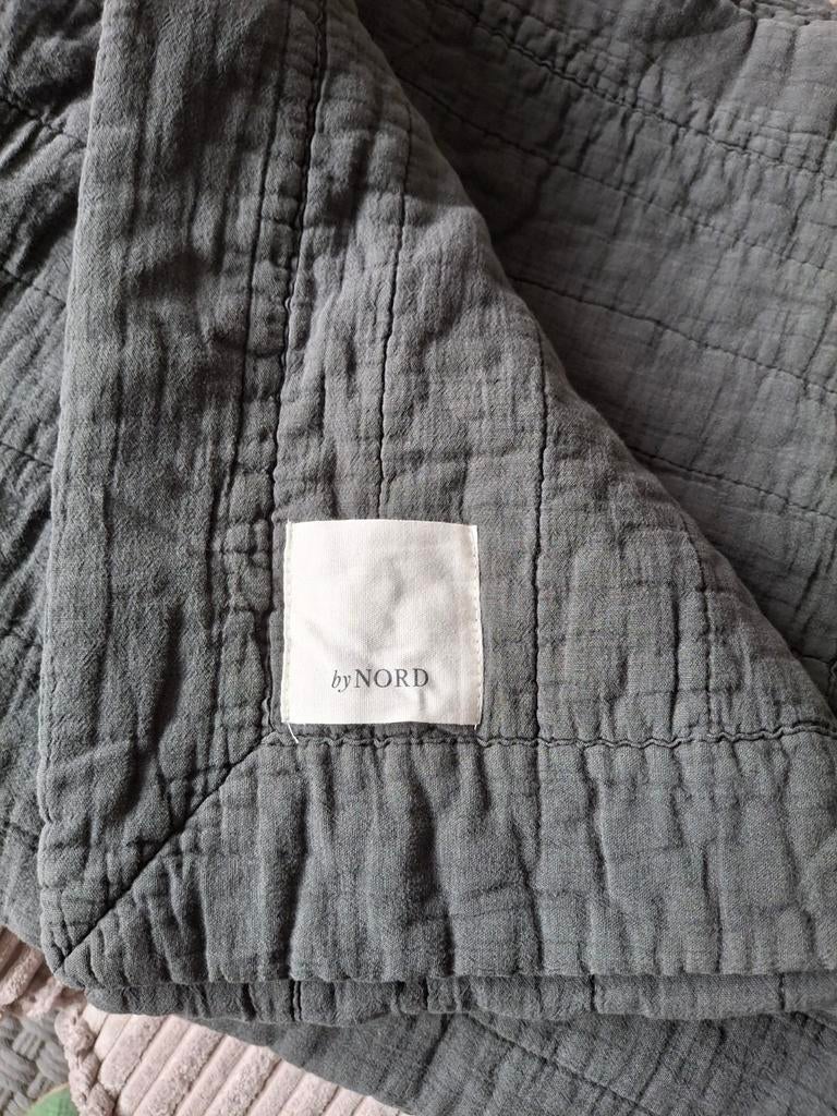 Gewatteerd sprei van By Nord., Ophalen, Nieuw