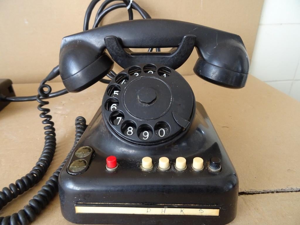 Vintage bakelieten telefoon bakeliet telefoon type 1950, Antiek en Kunst, Ophalen of Verzenden